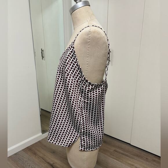 A New Day Brown and White Patterned V-Neck Strap Women's Top Medium - Picture 2 of 5